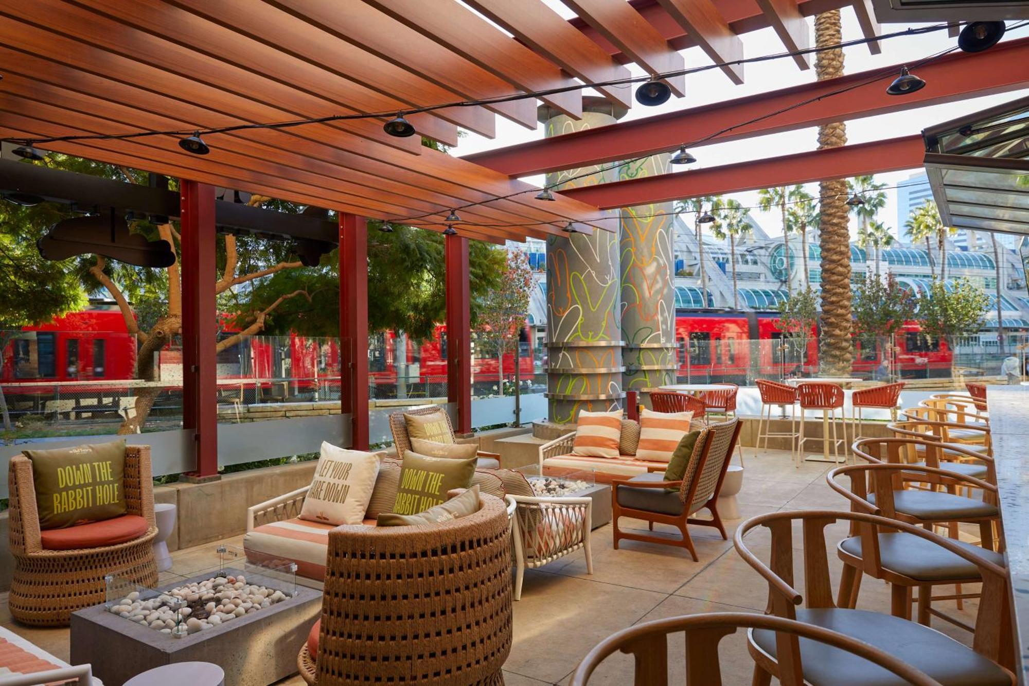 Hilton San Diego Gaslamp Quarter Exterior photo